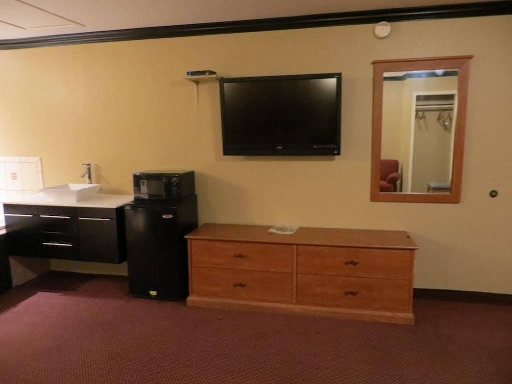 Economy Inn Lax Inglewood Zewnętrze zdjęcie
